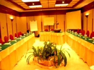 Hotel Pusako 武吉丁宜 外观 照片